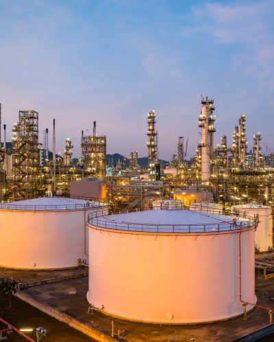 oil-and-gas-industrial-refinery-at-twilight-oil-r-2024-02-08-15-52-05-utc-scaled.jpg